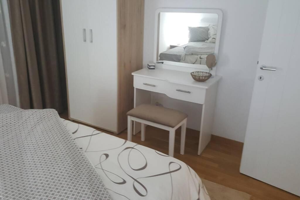 Fantasy Apartment Tuzla Eksteriør bilde